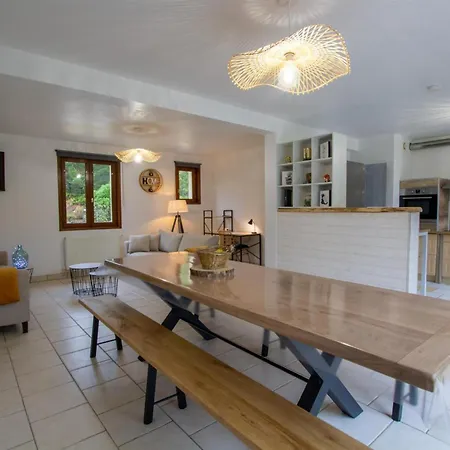 Maison En Foret, Animaux Et Parking - 8 Pers. Les Eyzies