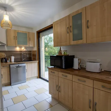 Maison En Foret, Animaux Et Parking - 8 Pers. Country house *